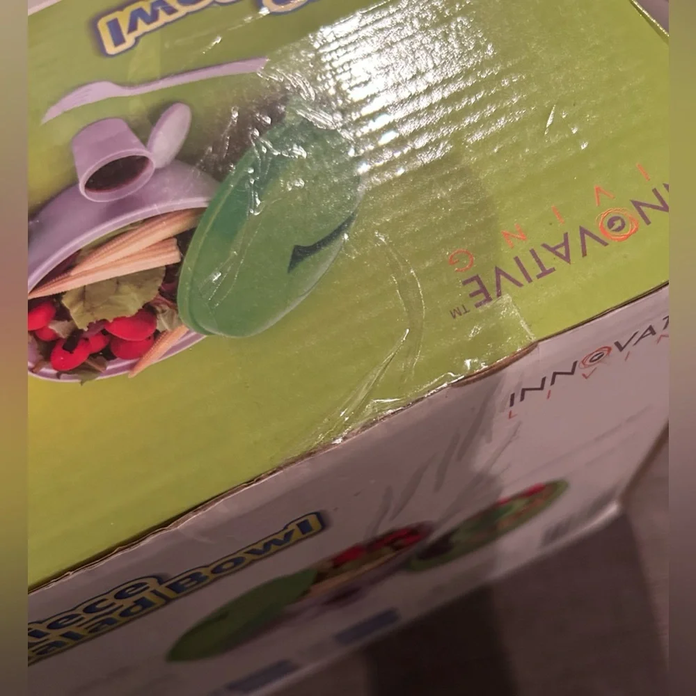 INNOVATIVE LIVING 5 piece Salad Bowl NWT